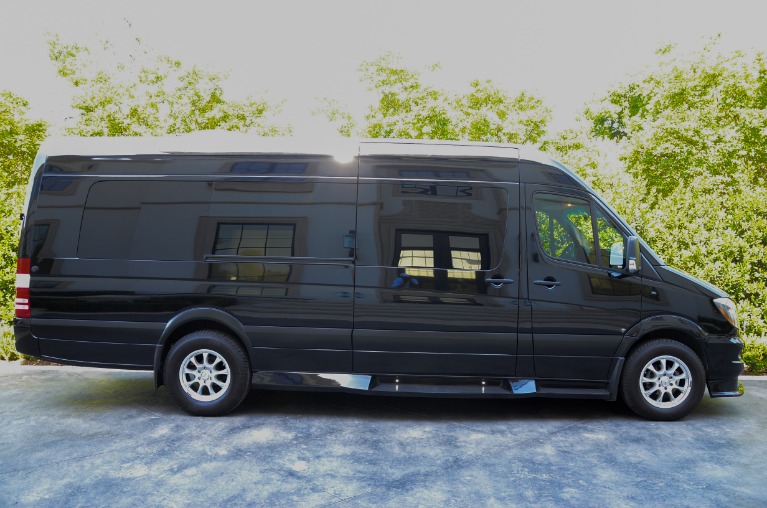 Used 2017 Mercedes-Benz Sprinter Business Class 3500 Extended for sale Sold at Iconic Sprinters in Fort Worth TX 76106 2