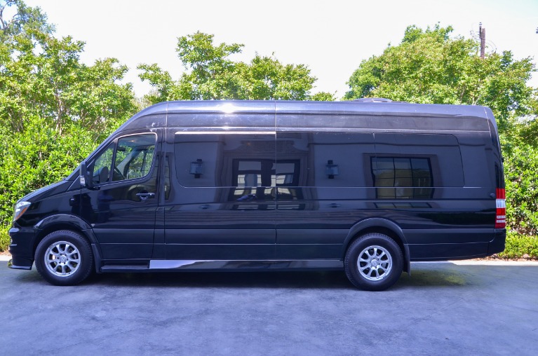 Used 2017 Mercedes-Benz Sprinter Business Class 3500 Extended for sale Sold at Iconic Sprinters in Fort Worth TX 76106 4