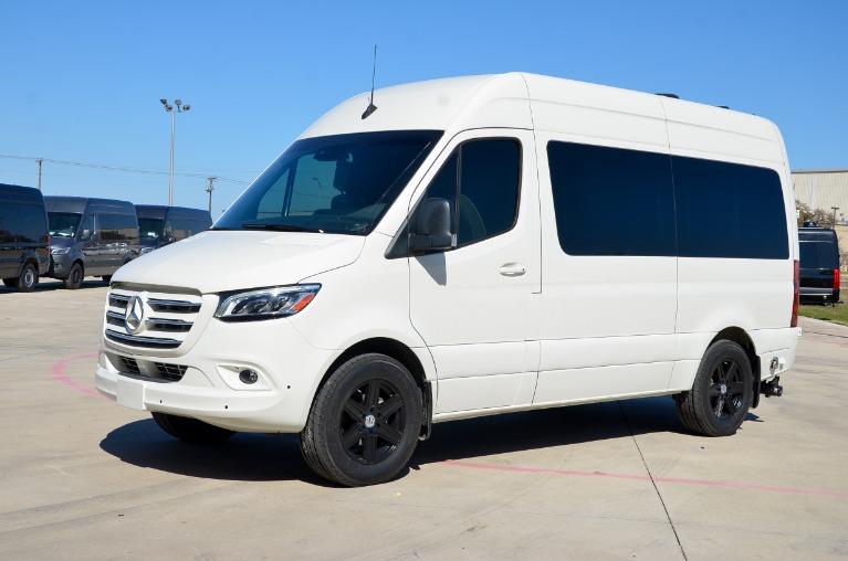 New 2020 Mercedes-Benz 144 Metro Day Lounge 6 Passenger for sale Call for price at Iconic Sprinters in Fort Worth TX 76106 3