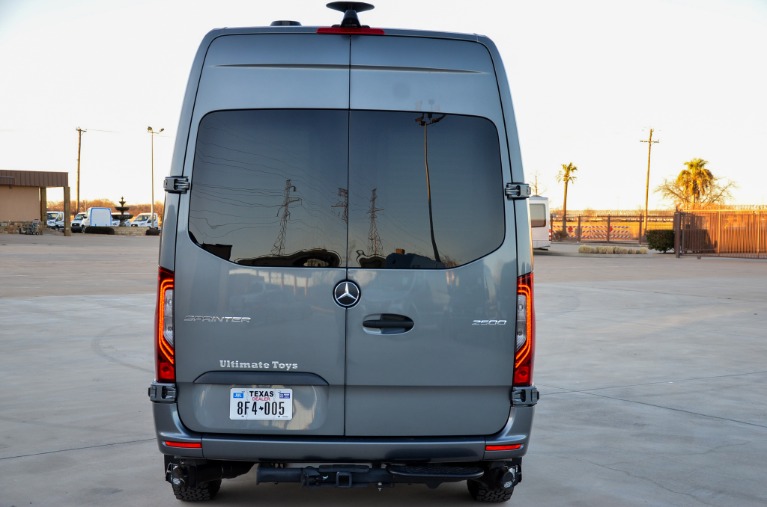 Used 2021 Mercedes-Benz 144 Ultimate Toys Commuter 2500 for sale Call for price at Iconic Sprinters in Fort Worth TX 76106 4