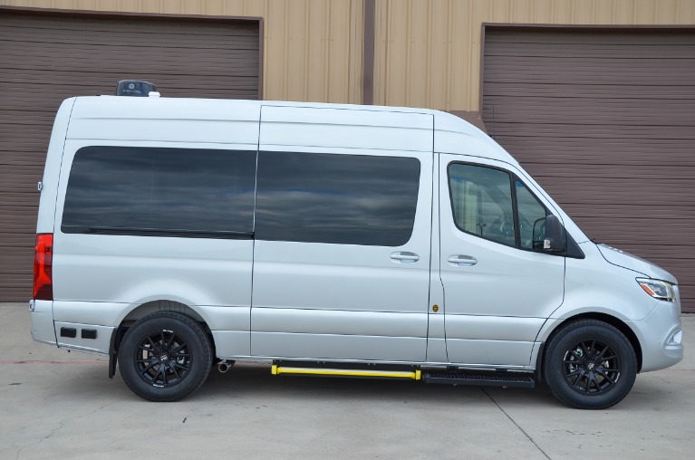 New 2022 Mercedes-Benz 144 Sprinter Metro Day Lounge D6 for sale Call for price at Iconic Sprinters in Fort Worth TX 76106 3