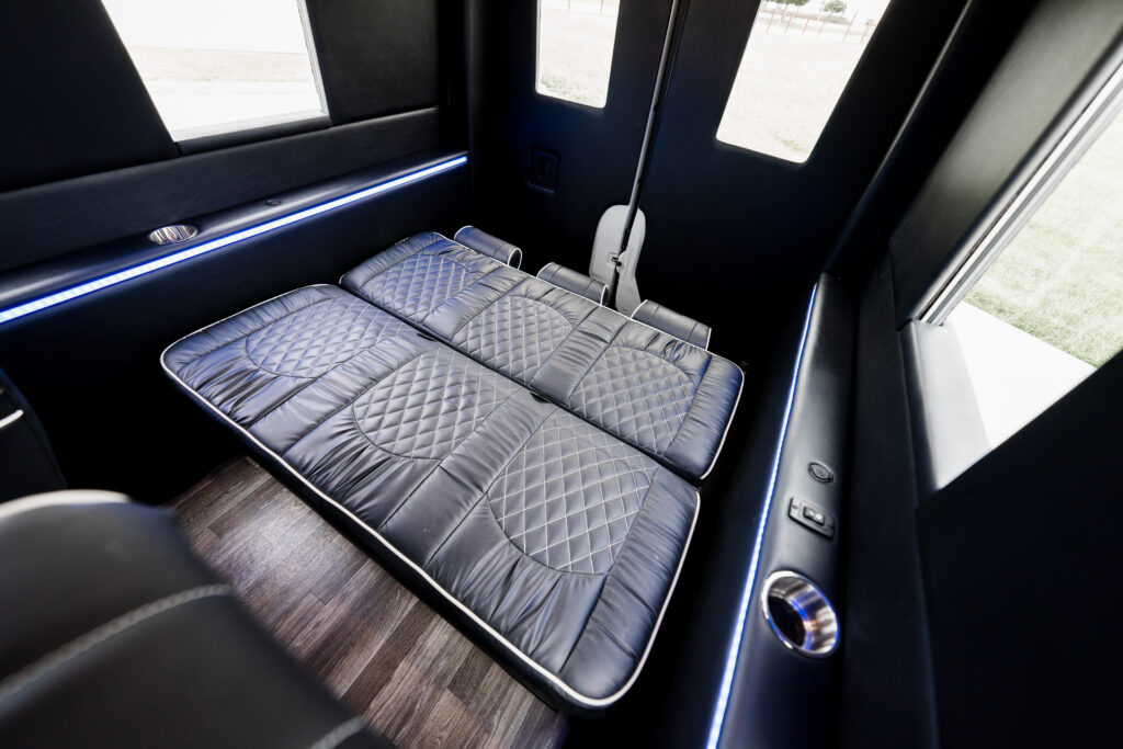 travel lounge sprinter van bench